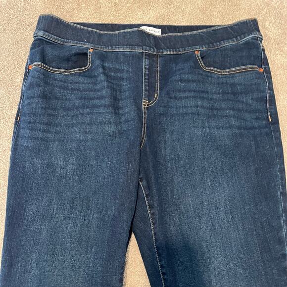 Lane Bryant Women's Plus‎ Size Pull on Skinny Jean Medium Wash Size 22 - Picture 4 of 10